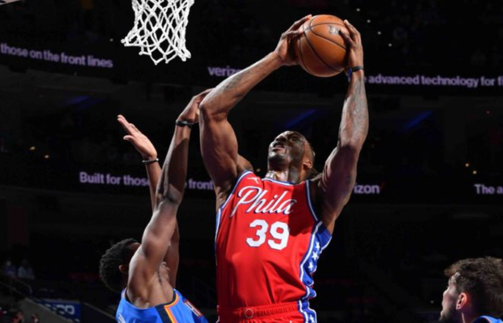 南城黑豹队对阵燕赵鲸鲨队,举重预选赛险胜,内线统治篮板——细节处理更胜一筹的简单介绍 南城黑豹队对阵燕赵鲸鲨队,举重预选赛险胜,内线统治篮板——细节处理更胜一筹的简单介绍