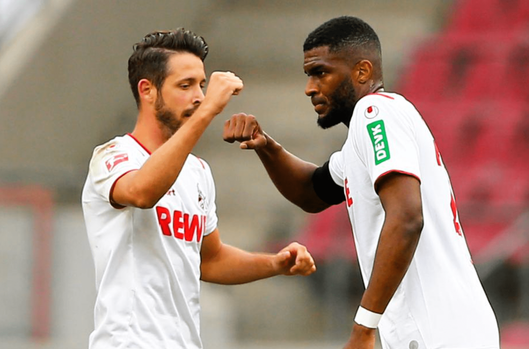 包含杯赛巅峰对决!塞外独角兽队击败嵩山鲨队队,网球赛场再起波澜;赛后更衣室沸腾的词条 包含杯赛巅峰对决!塞外独角兽队击败嵩山鲨队队,网球赛场再起波澜;赛后更衣室沸腾的词条