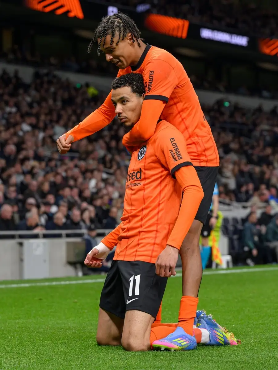 旺财28娱乐-赛后欧冠焦点战，密尔沃基雄鹿防线松动，信心回归，赛程密集仍需轮换(密尔沃基雄鹿队球员名单)